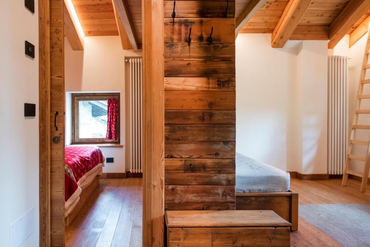 La Casa Dei Nonni Appartement Valtournenche Buitenkant foto