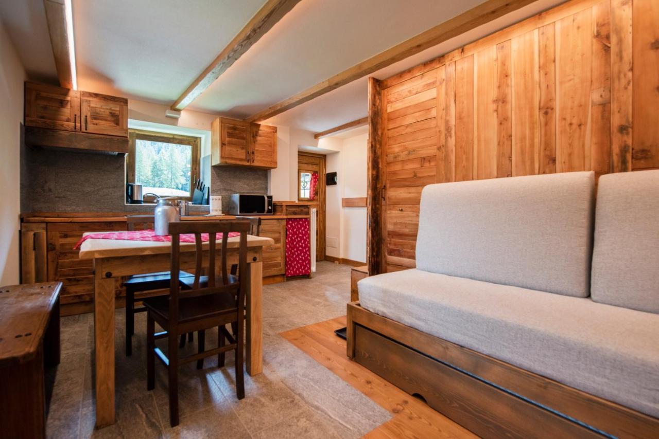 La Casa Dei Nonni Appartement Valtournenche Buitenkant foto